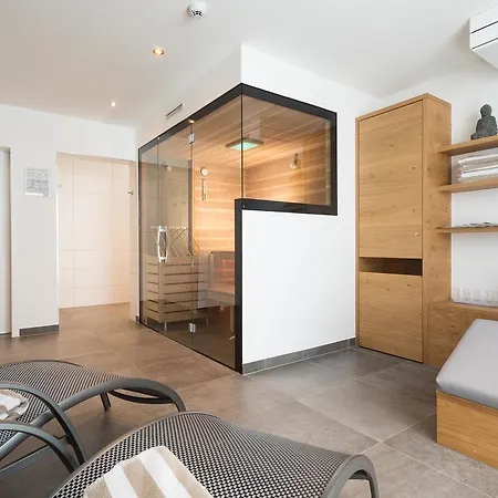 Sunshine Schilchegger Apartment